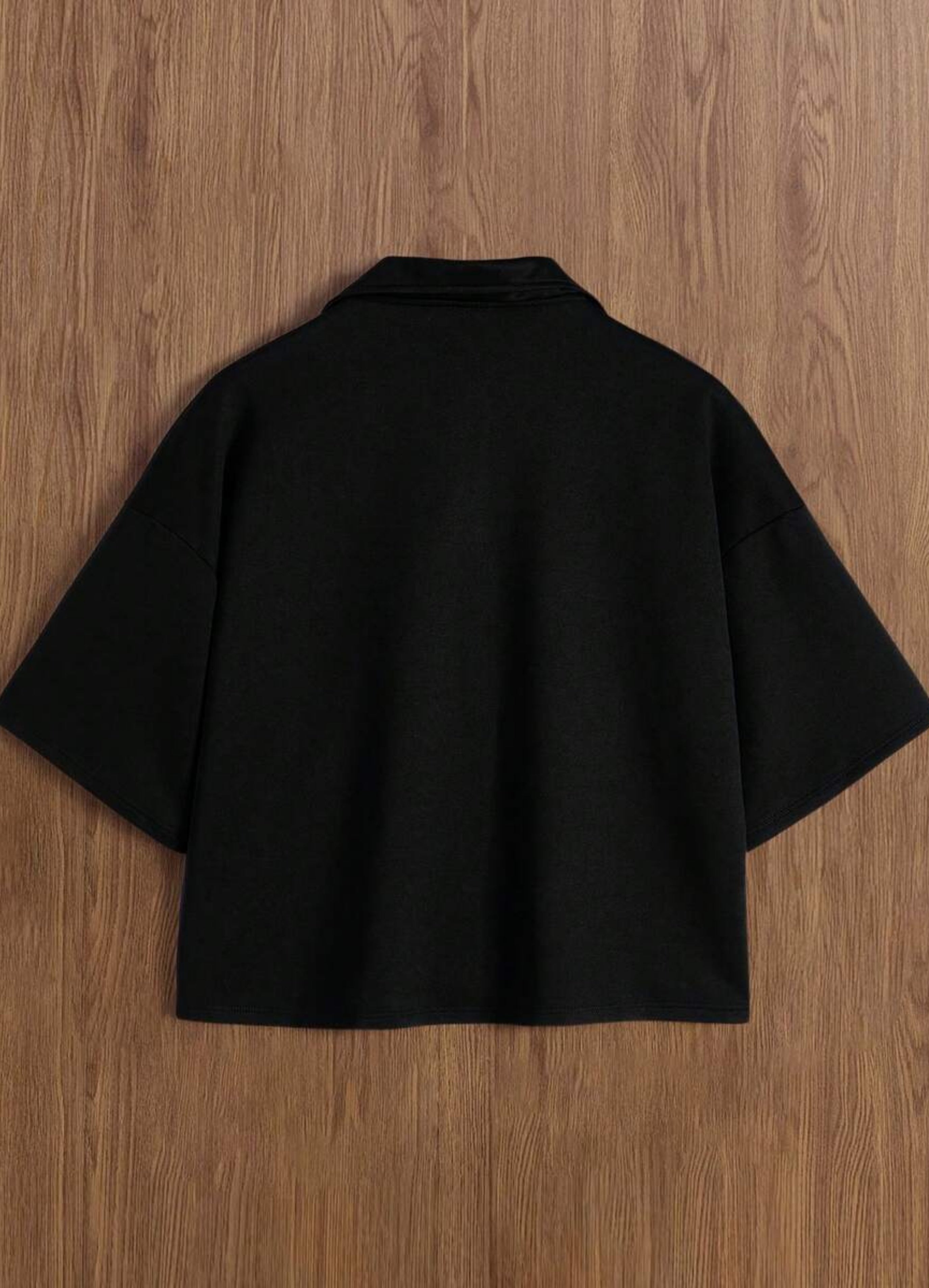 Cropped Printed Collared Tee